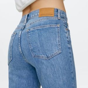 Denim Forum Arlo Straight Jeans